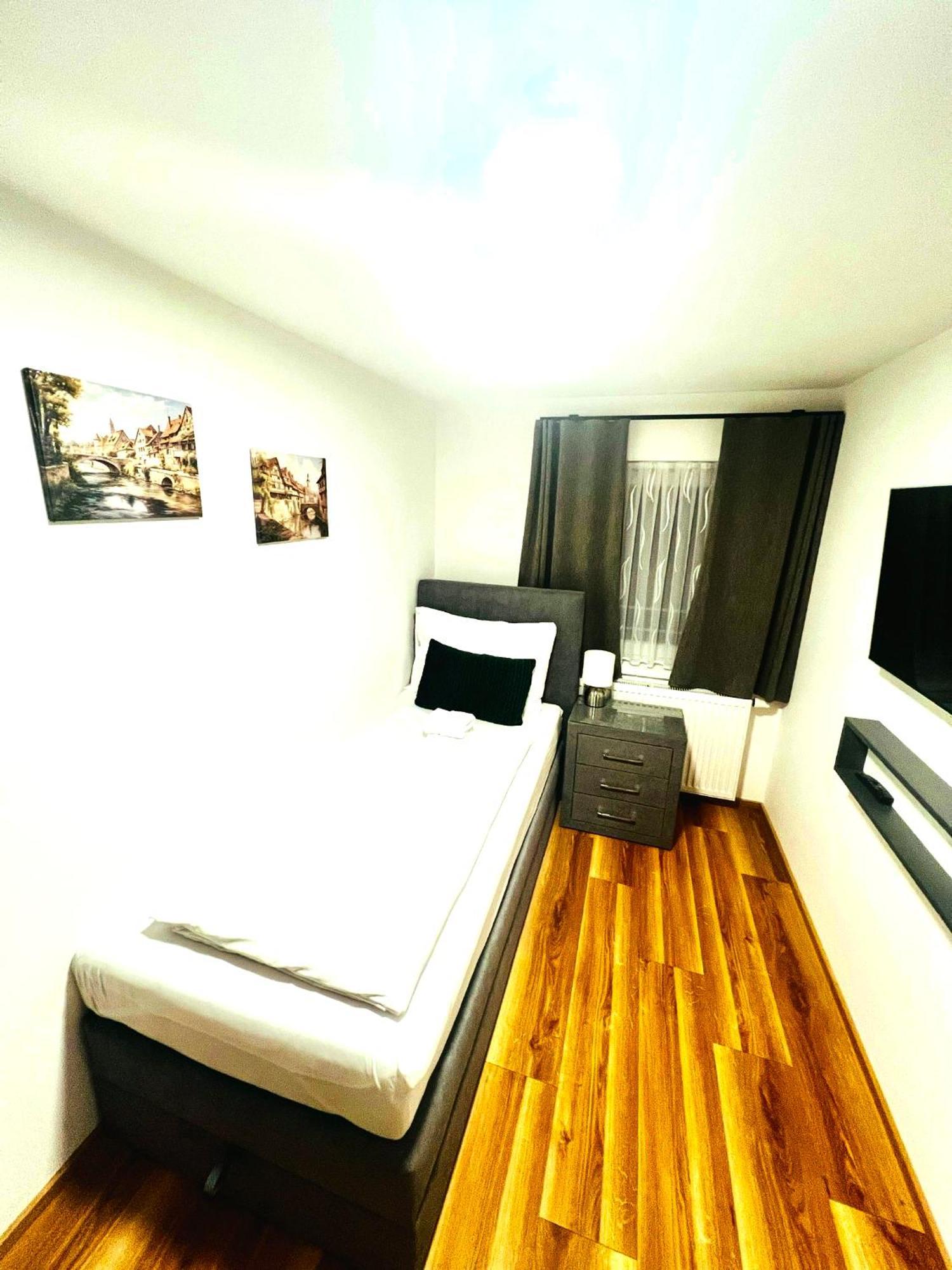 Hotel Genta Salzburg Oda fotoğraf